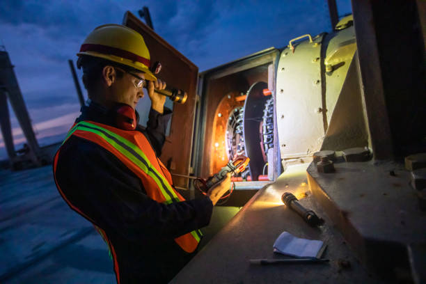 Best Affordable Emergency Electrician  in Ironwood, MI
